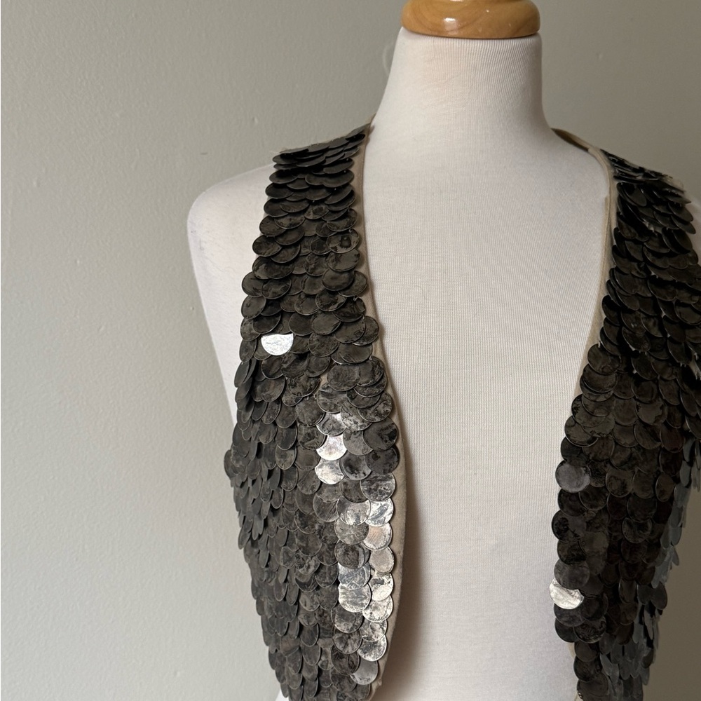 Top Shop Kate Moss Silver Sequin Coin Vest Open Front Festival Statement Top - Picture 3 of 11
